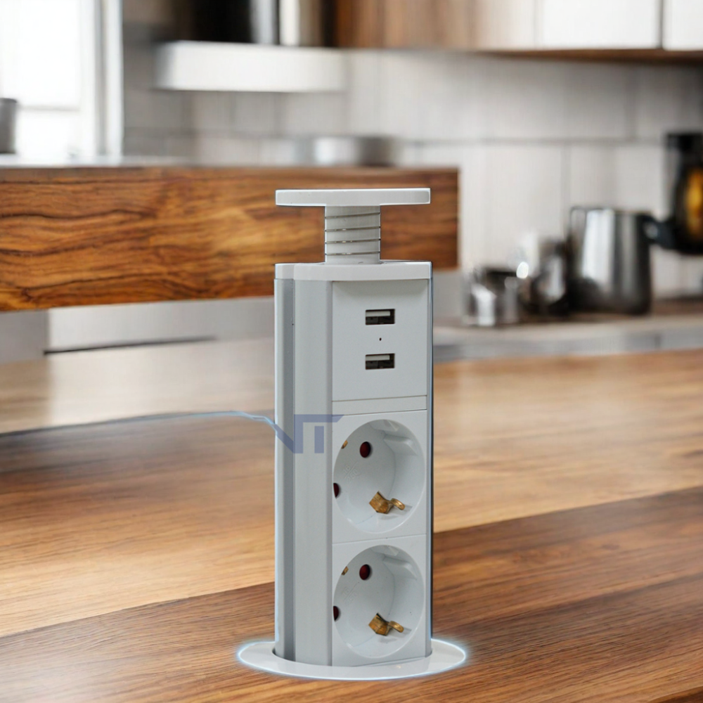 Prise de courant verticale de tour de cuisine de couleur blanche d'OEM/ODM IP44 6cm avec le chargement d'USB